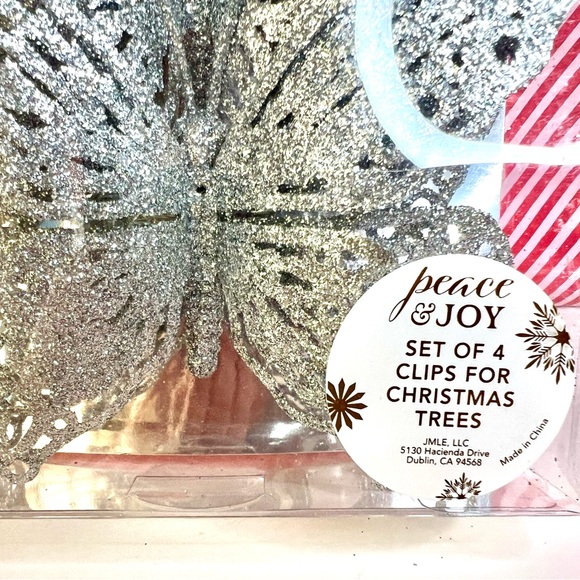 4 Large Christmas Butterflies Clip on Ornaments Silver Glitter Tree Wreaths Gift - Picture 3 of 6